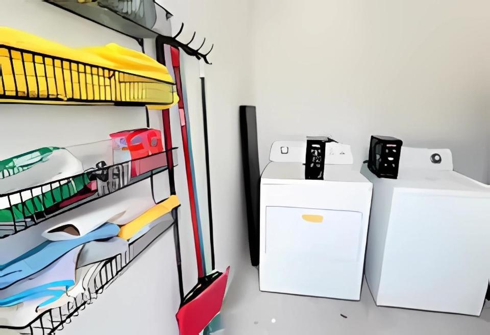 Gorgeous Private Room, Near The Airport - Free Parking - 01 Privatunterkunft Miami